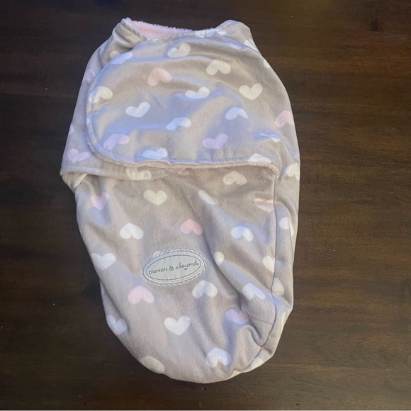 blankets and beyond Other - Blankets and beyond swaddle‎ hearts pink gray white